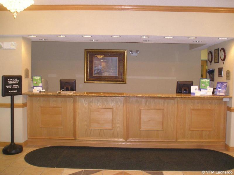 Holiday Inn Express Hotel & Suites Elkhart-South Exterior foto